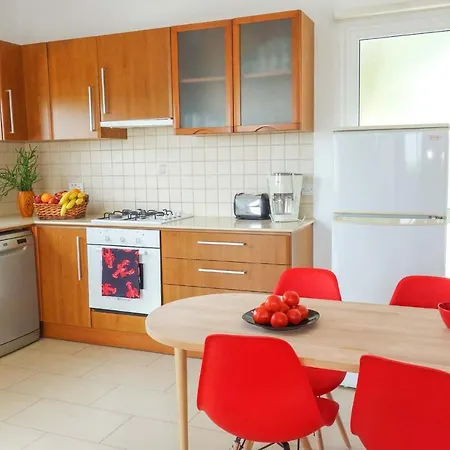 Georgiou קורל ביי